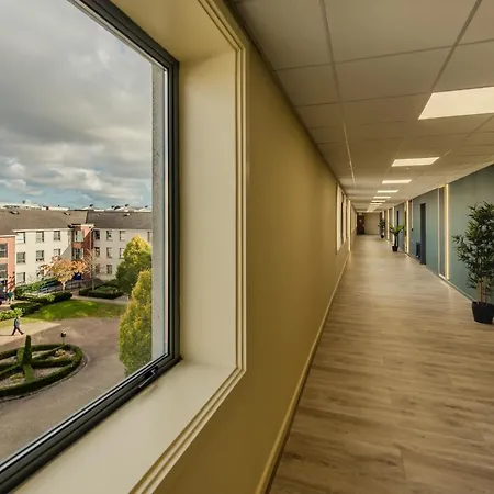 Dcu Apartman *
